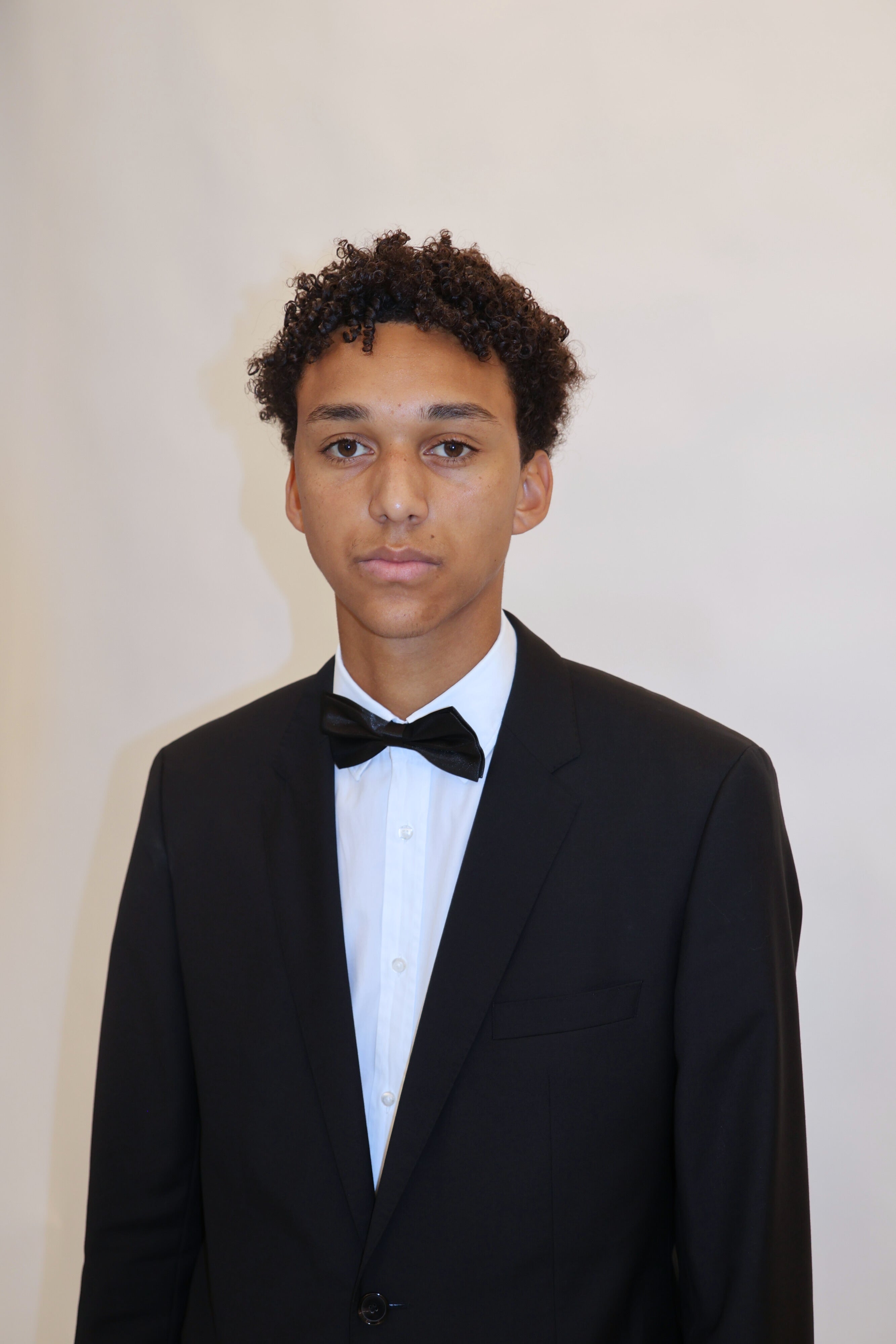 Hugo Boss Black – 52